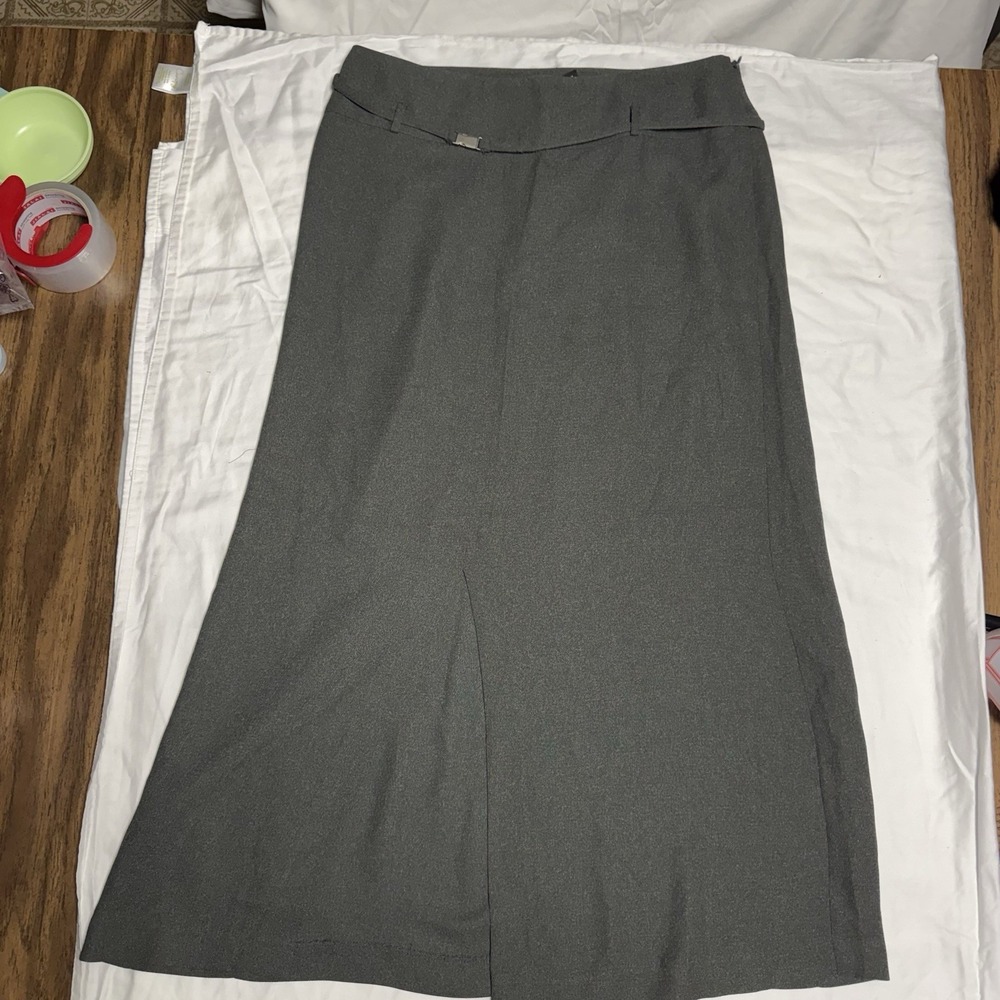 New York & Company Charcoal Gray Skirt With Front Slit Size 14